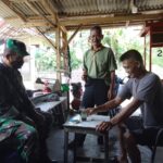 Keakraban Babinsa Kebonmanggu Dan Warganya,Tumbuhkan Kekompakan Serta Kemanunggalan