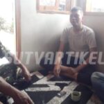 Hari Minggu Babinsa Mangkalaya Tetap Sambang Desa, Komsos Dengan Warganya