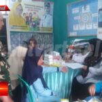 Peduli Kesehatan Warga, Babinsa Mangkalaya Dampingi Posyandu Lansia
