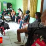 Lebih Dekat, Babinsa Sukamanis Koramil 0607-09/Cisaat Komsos Dengan Warga Binaan