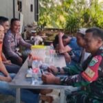 Bahas Kamtibmas Jelang Idul Adha 1445 H/2024 M, Babinsa Komsos Bersama Dengan Tomas Dan Toda