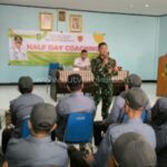 Tingkatkan Kapasitas, Babinsa Kel.Gunungparang Koramil 0607-04/Kota Sukabumi Utara, Gelar Bintahwil Kepada Anggota Linmas