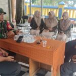 Tingkatkan Sinergitas, Babinsa Gedepangrango Jalin Komsos Dengan Petugas BPBD Kecamatan kadudampit