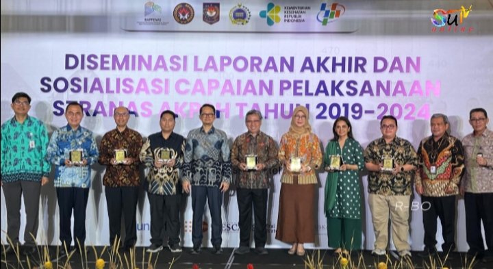 Dukung Semua Lini Stranas AKPSH, Ditjen Dukcapil Terima Token of Appreciation dari Bappenas