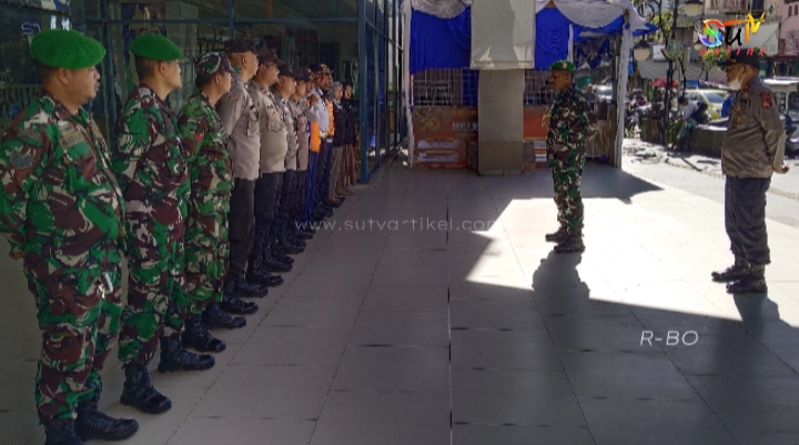 Danramil 0607-04/Kota Sukabumi Utara Pimpin Apel Pam Nataru 2025 di Pos PAM City Mall