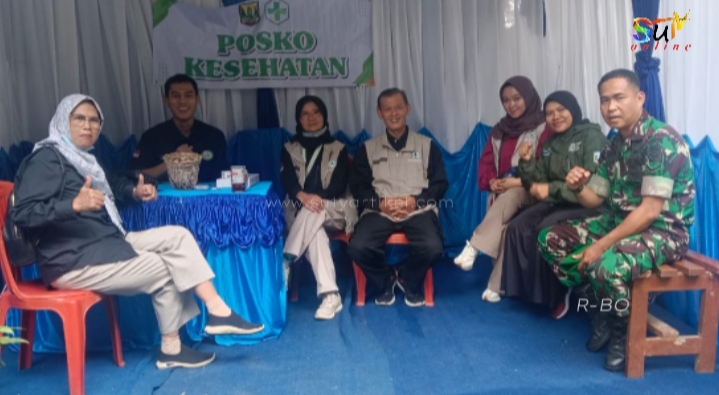 Laksanakan monitor wilayah Pasca Natal dan Tahun Baru Babinsa Gedepangrango melaksanakan Komsos