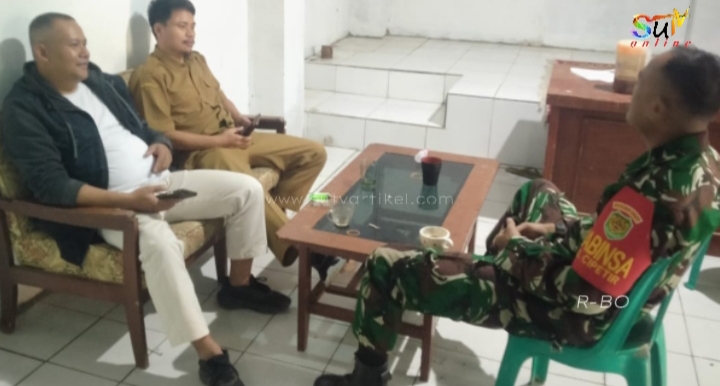 Komsos Bersama Kadus, Babinsa Cipetir Koramil 09/Cisaat Bahas Siaga Bencana
