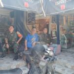 Jaga Kondusifitas Wilayah, Babinsa Kutasirna, Laksanakan Komsos Dengan Tokoh Pemuda