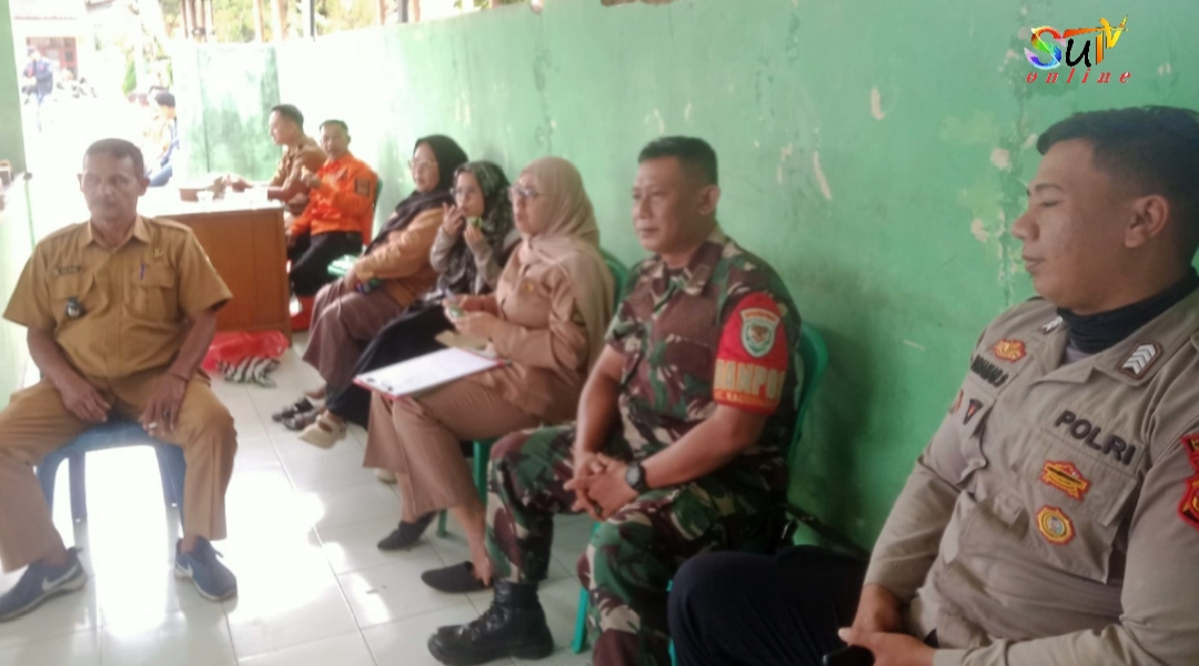 Wujud Sinergitas, Babinsa Sukamanis Komsos Dengan Kades, Perangkat Desa dan masyarakat desa binaan