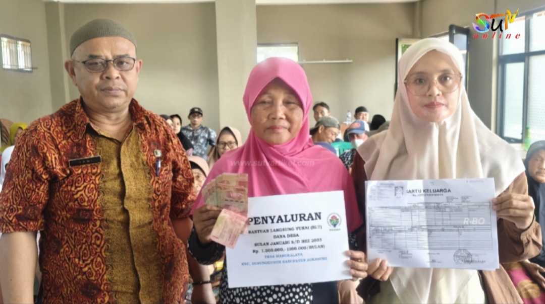 Pemdes Mangkalaya Salurkan BLT-DD Tahap Pertama Selama 5 Bulan kepada 34 KPM