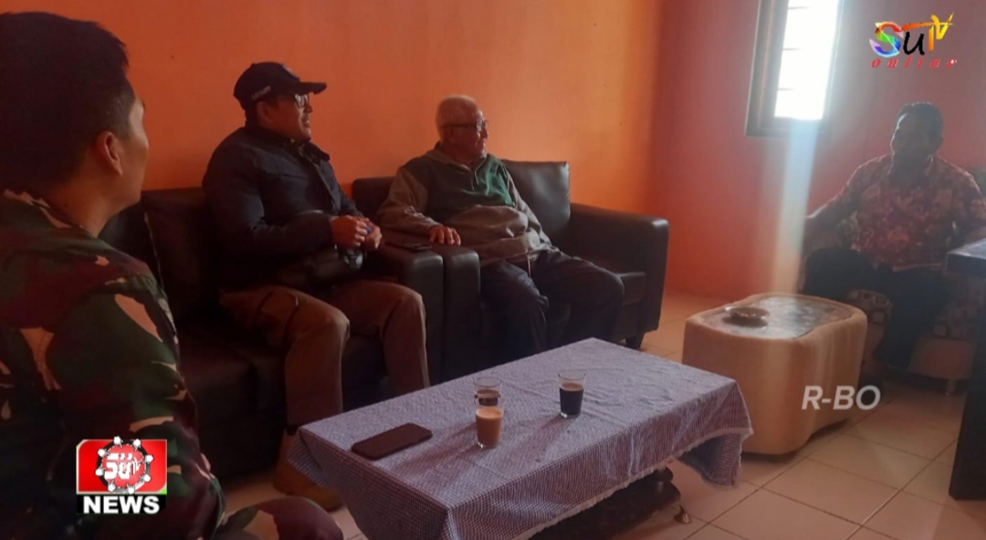 Kerja Sama Yang Baik, Babinsa Desa Muaradua Komsos bersama Kepala Desa dan Warga