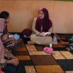 Dukung Perkembangan Anak, Babinsa Gunungguruh Pastikan Giat Posyandu Berjalan Lancar