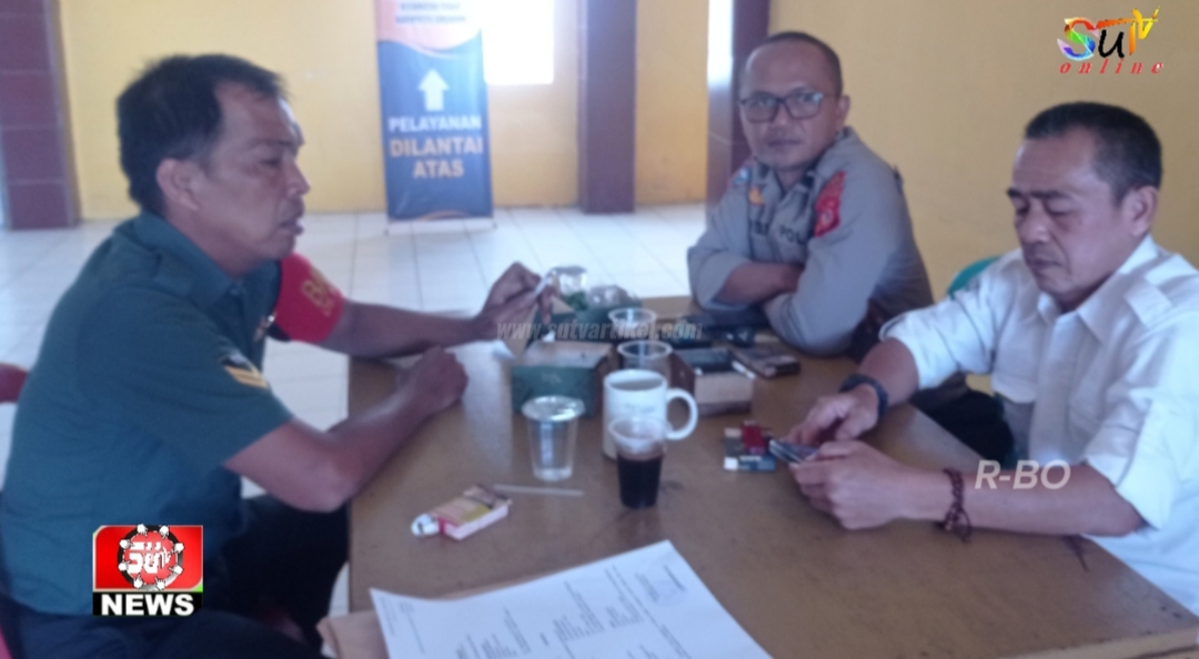 Melalui Komsos Babinsa Desa Selajambe Ajak Warga Tingkatkan Keamanan