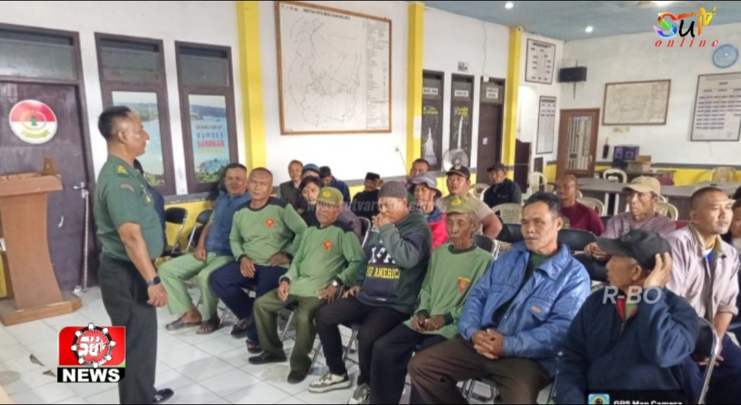 Melalui Komsos Babinsa Gunungjaya Koramil 09/Cisaat Himbau Rt/Rw dan Linmas Waspada Terhadap Musim Penghujan