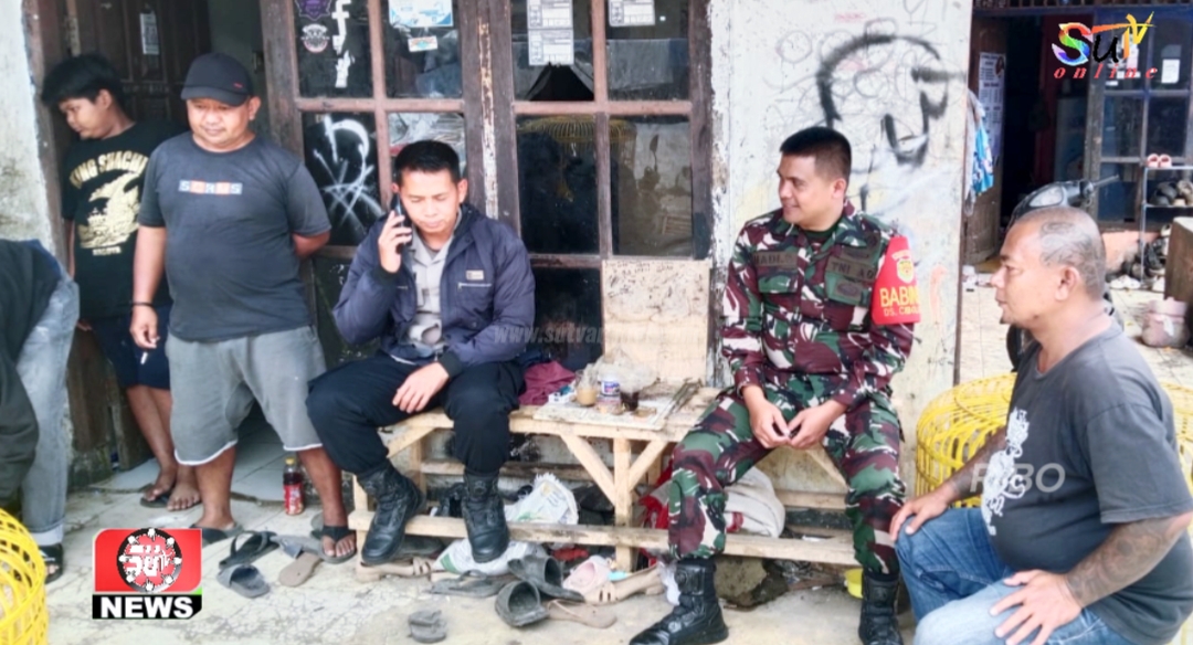 Jelang Memasuki Bulan Ramadhan, Babinsa Cibolang Koramil 09/Cisaat Komsos dengan Warga