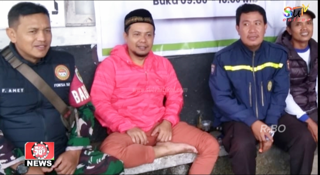 Jaga Kondusifitas Bulan Ramadhan, Babinsa Desa Cibatu Lakukan Komsos Bersama Kepala Desa