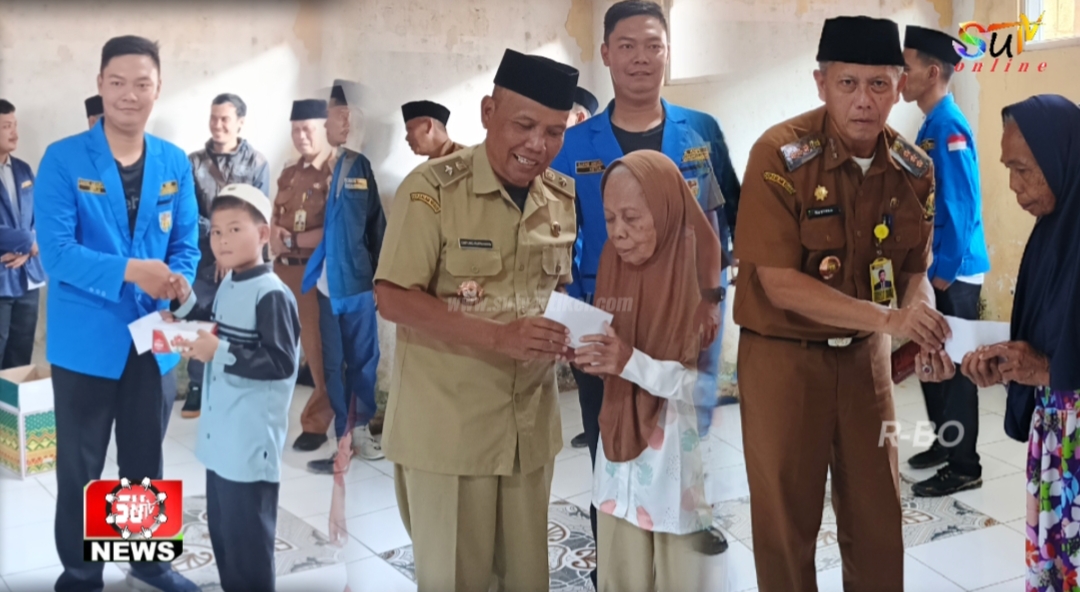 Berkah Ramadhan DPK KNPI Gunungguruh Gelar Santunan Yatim Piatu dan Dhuafa Bersama Karang Taruna