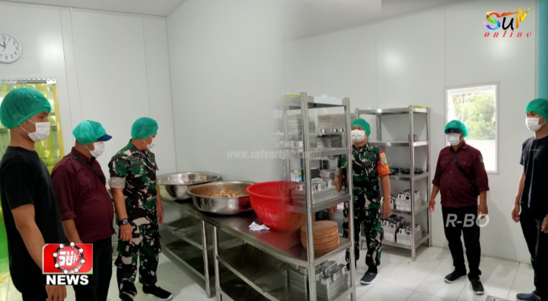 Targetkan 1714 Porsi MBG, Babinsa Kutasirna Koramil 09/Cisaat Tinjau Kesiapan Dapur SPPG di Desa Kutasirna