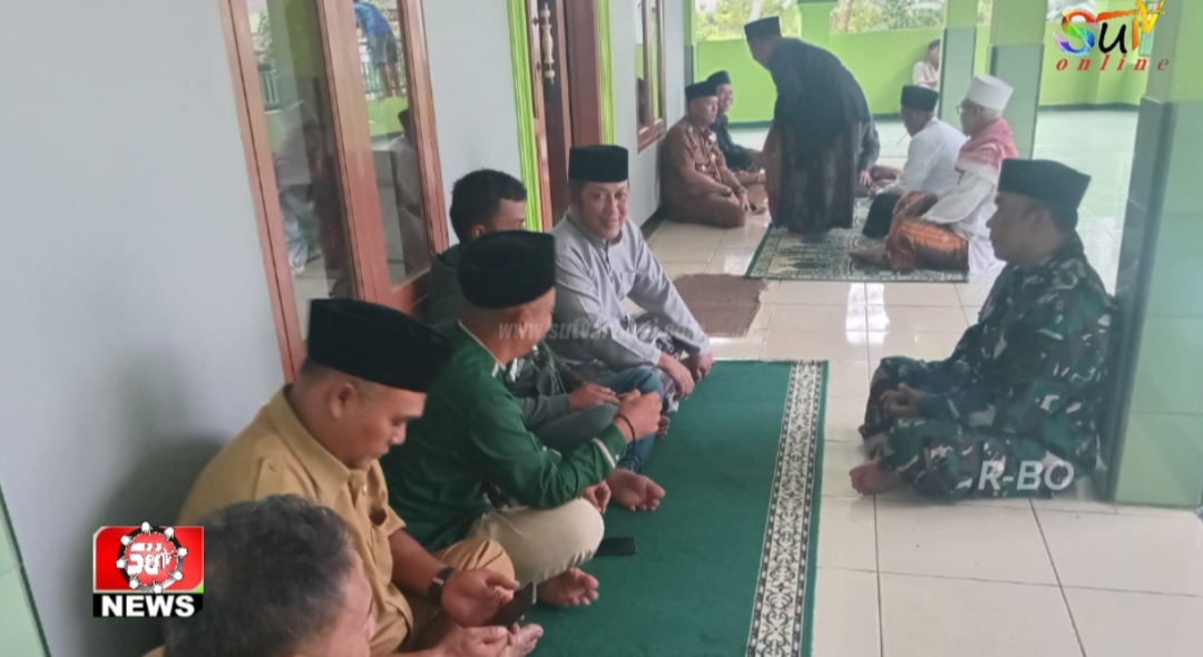 Babinsa Gunungguruh Koramil 09/Cisaat Hadiri Peringatan Tahun Baru Islam 1448 H Bersama Fokopimcam