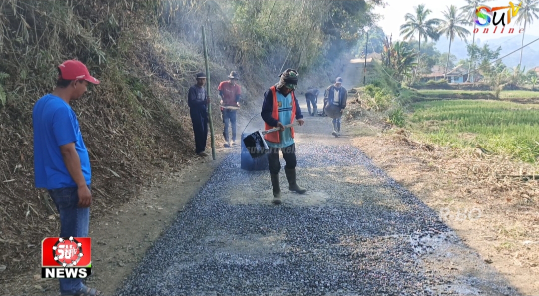 Pemdes Muaradua Realisasikan Anggaran DD Tahap 2 untuk Pengaspalan Jalan Desa