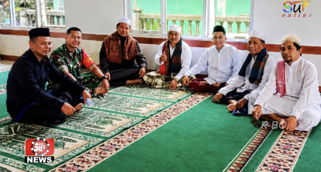 BABINSA SUKARESMI KORAMIL 09/CISAAT LAKSANAKAN KOMSOS HADIRI PERINGATAN MAULID NABI DI DESA SUKARESMI