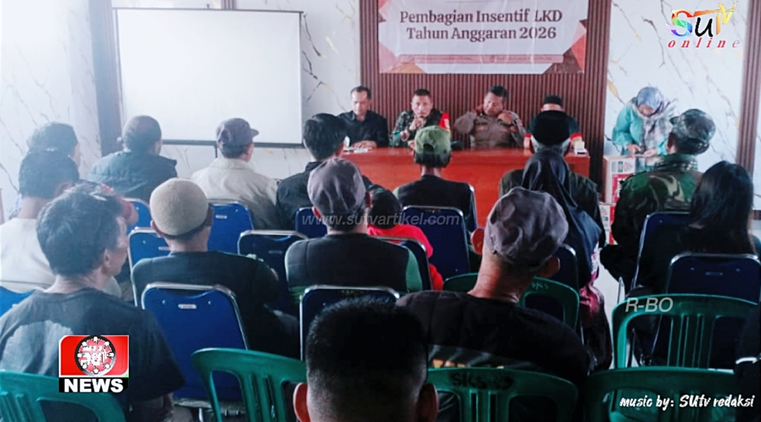 Babinsa Desa Sukasari Koramil 09/Cisaat Dampingi Pembagian Insentif bagi LKD